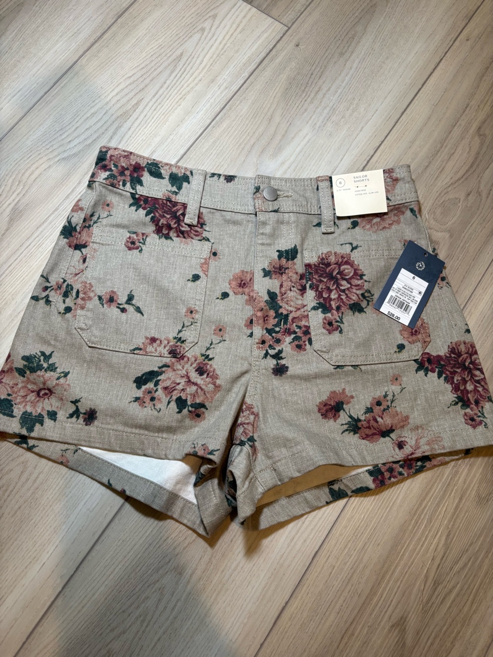 Universal Thread Beige Floral Print Women's Jean Shorts